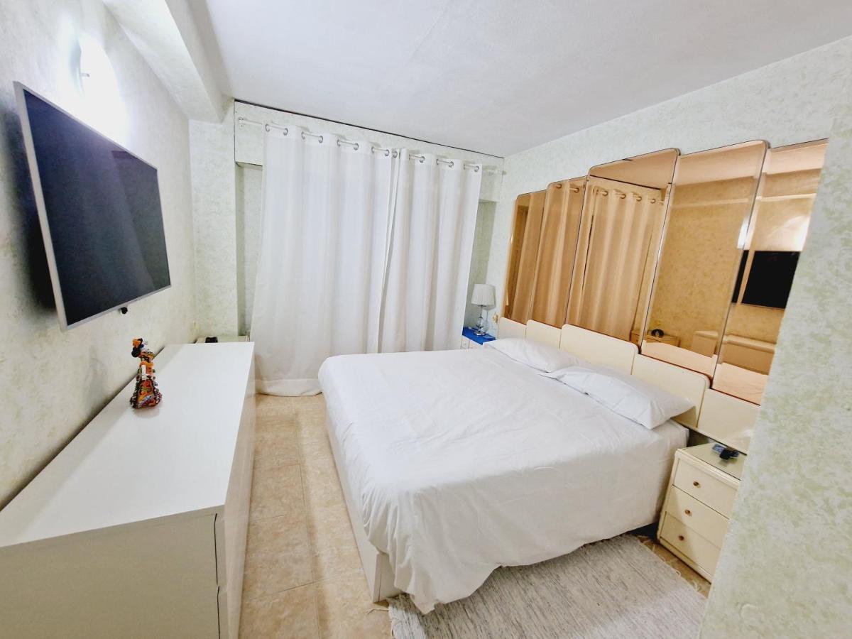 Arenales Edificio Bahia Apartment อาเรนาเลส เดล ซอล ภายนอก รูปภาพ