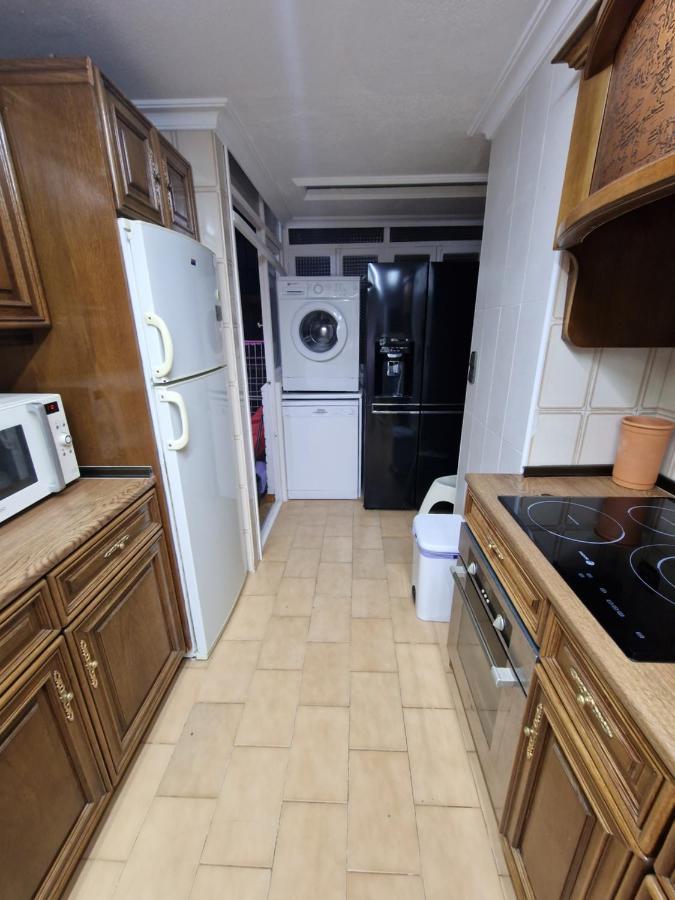 Arenales Edificio Bahia Apartment อาเรนาเลส เดล ซอล ภายนอก รูปภาพ